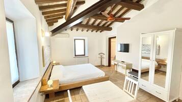 5 camere, ferro/asse da stiro, Wi-Fi, lenzuola