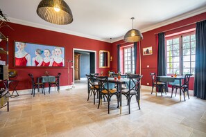 Living area - Château Haut-Brisson (Vignonet)