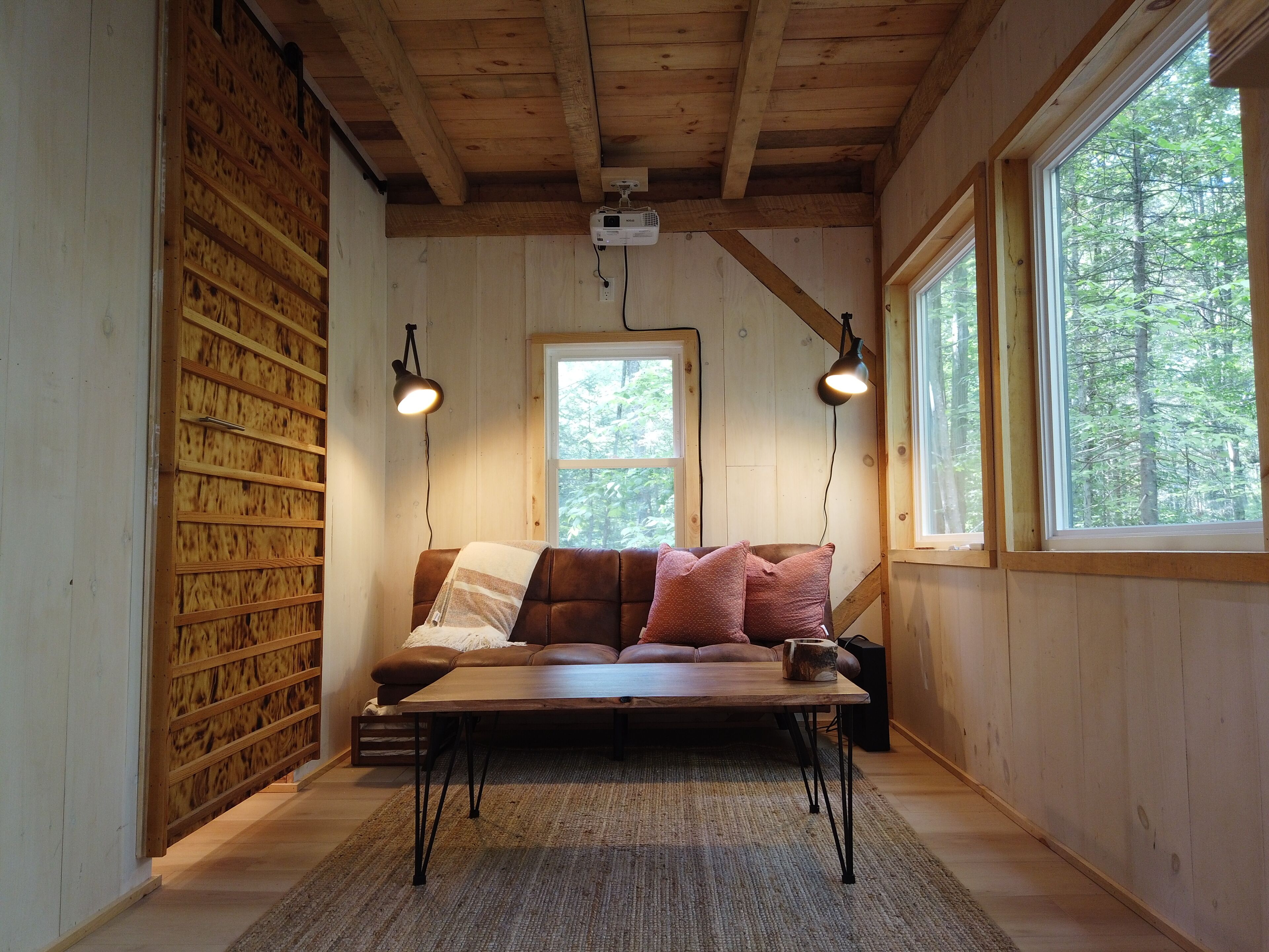 Brand New Luxury “Tiny” House, Immersed In Nature