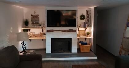 Lake Eufaula, OK - Neighborhood Boat ramp, Pet Friendly