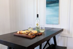 Dining room - Anchor Bay Inn and Suites (Sandusky)