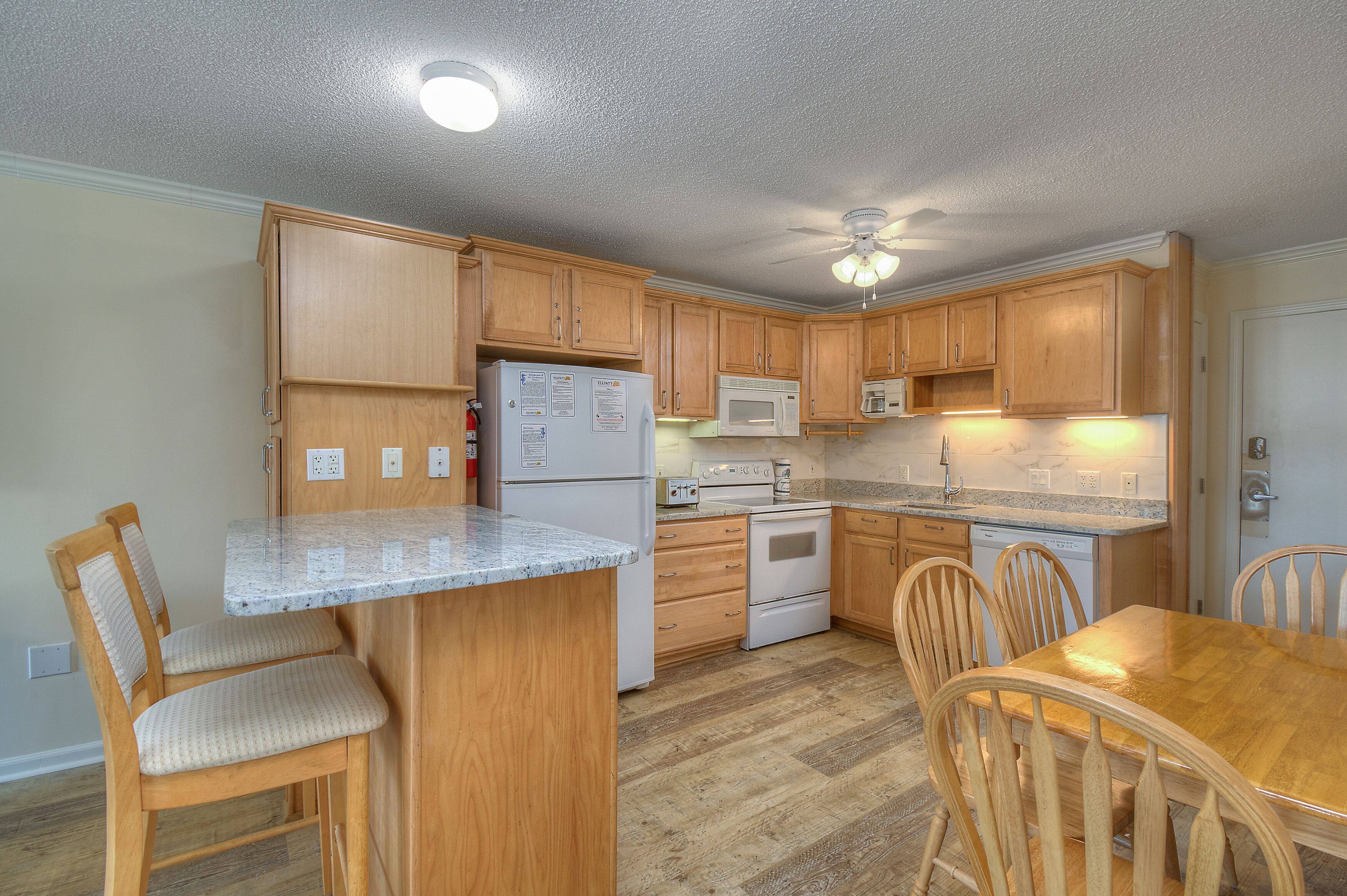 Ocean Forest Villas 314D - 2 Bed/2 Bath Condo - Great Area