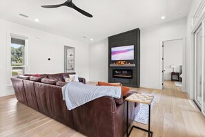 Smart TV, printers