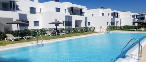 Udendørs pool