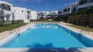 Outdoor pool - New Golf Apartment with Stunning Views in Casares Costa Golf, Finca Cortesin (Casares)