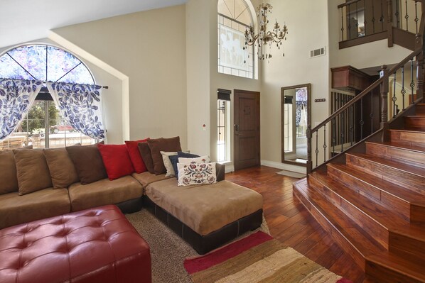 Interior - Casa de Lodi - Cozy Home Close to Vineyards (Lodi)