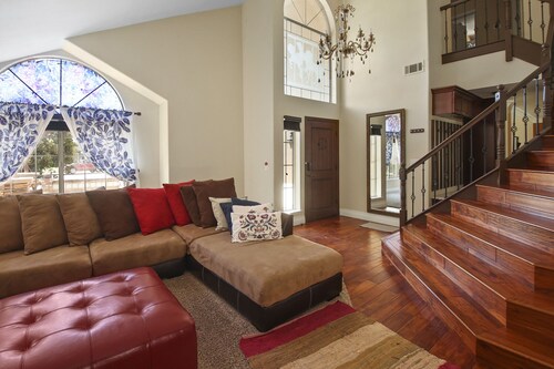 Casa de Lodi - Cozy Home Close to Vineyards