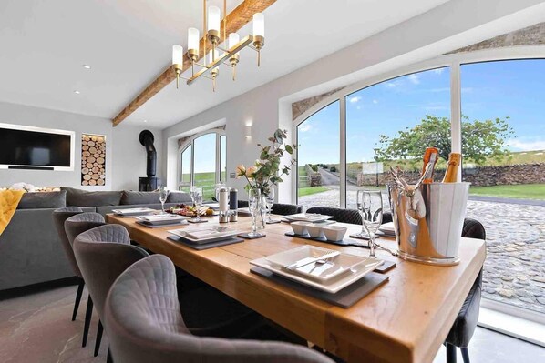 House, Multiple Beds | Private kitchen | Fridge, microwave, oven, stovetop - NEW Luxury Barn With Hot Tub Nr Skipton, Yorkshire (Keighley)