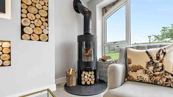 House, Multiple Beds | Living room