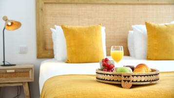 1 bedroom, in-room safe, iron/ironing board, free WiFi