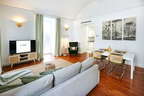 Living area - Coast Guard Apartment (Faro)