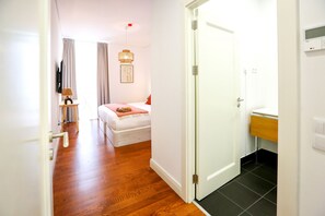 2 bedrooms, in-room safe, iron/ironing board, free WiFi - Faro Away From Home Apartment (Faro)