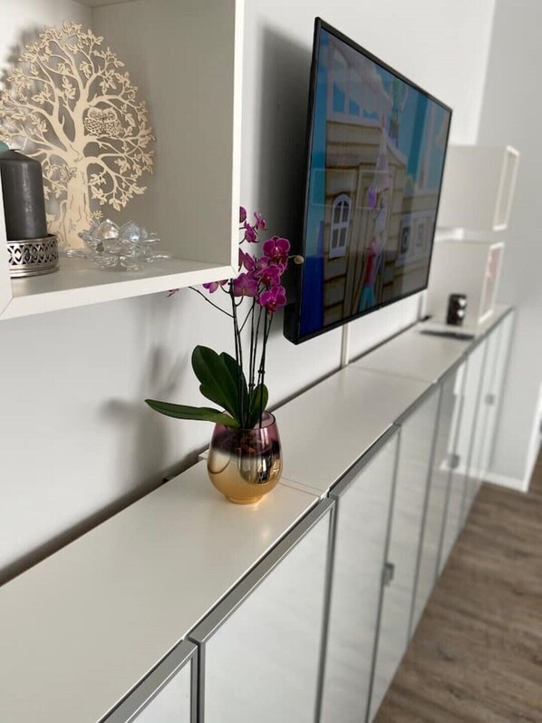 Interior - ☆STAYWELL: XXL for 7 I Parking lot I Kitchen I Netflix (Paderborn)