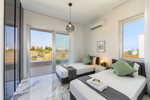 4 Schlafzimmer, Zimmersafe, Bügeleisen/Bügelbrett, kostenloses WLAN