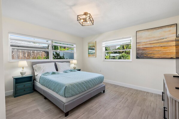 3 bedrooms, desk, free WiFi, bed sheets