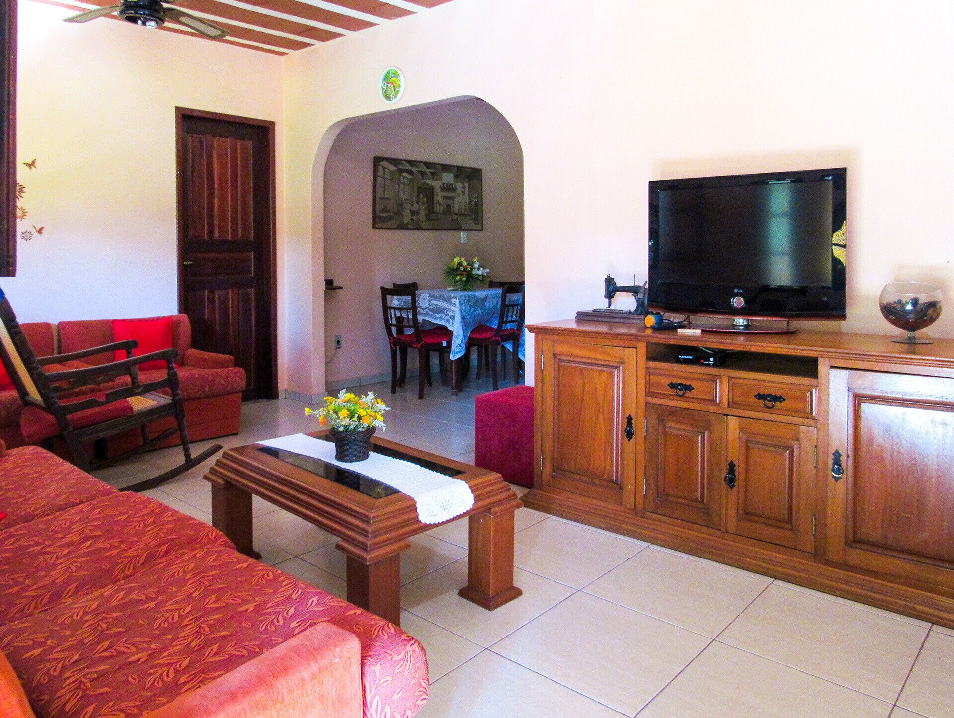 Casa de campo c piscina e churrasq em Saquarema/RJ