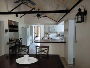 Fridge, microwave, oven, stovetop - Cozy & Private Home at US Coral Reef Capital (Key Largo)