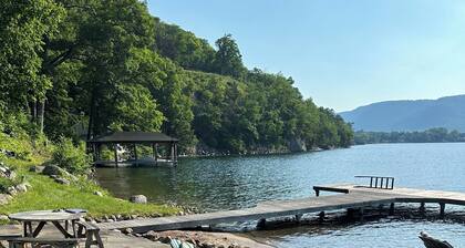 Lake George lakefront- 300ft private shoreline, modern update w/ view, new host
