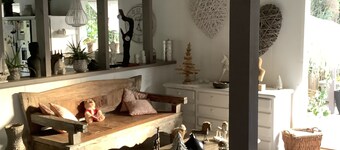 PROMO: CHARMING POOL VILLA LES TROIS ILETS 3 bedrooms sleeps 8. WATCH 