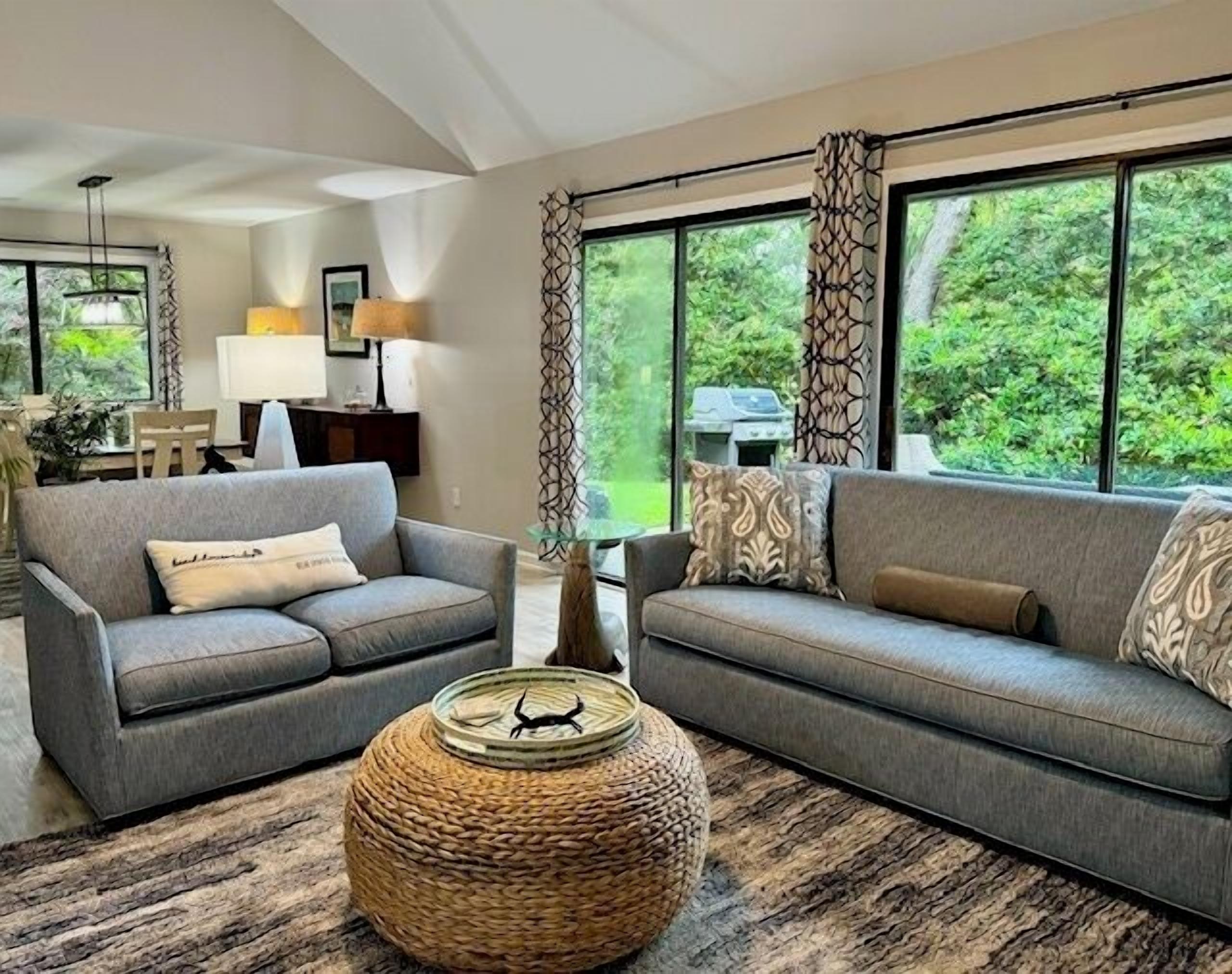 Newly Renovated in Gated Community No Stairs Walk to Shelter Cove Free Courttime