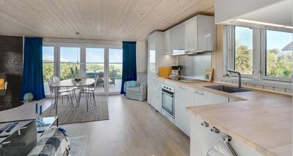 Lovely home in Løgstør with kitchen