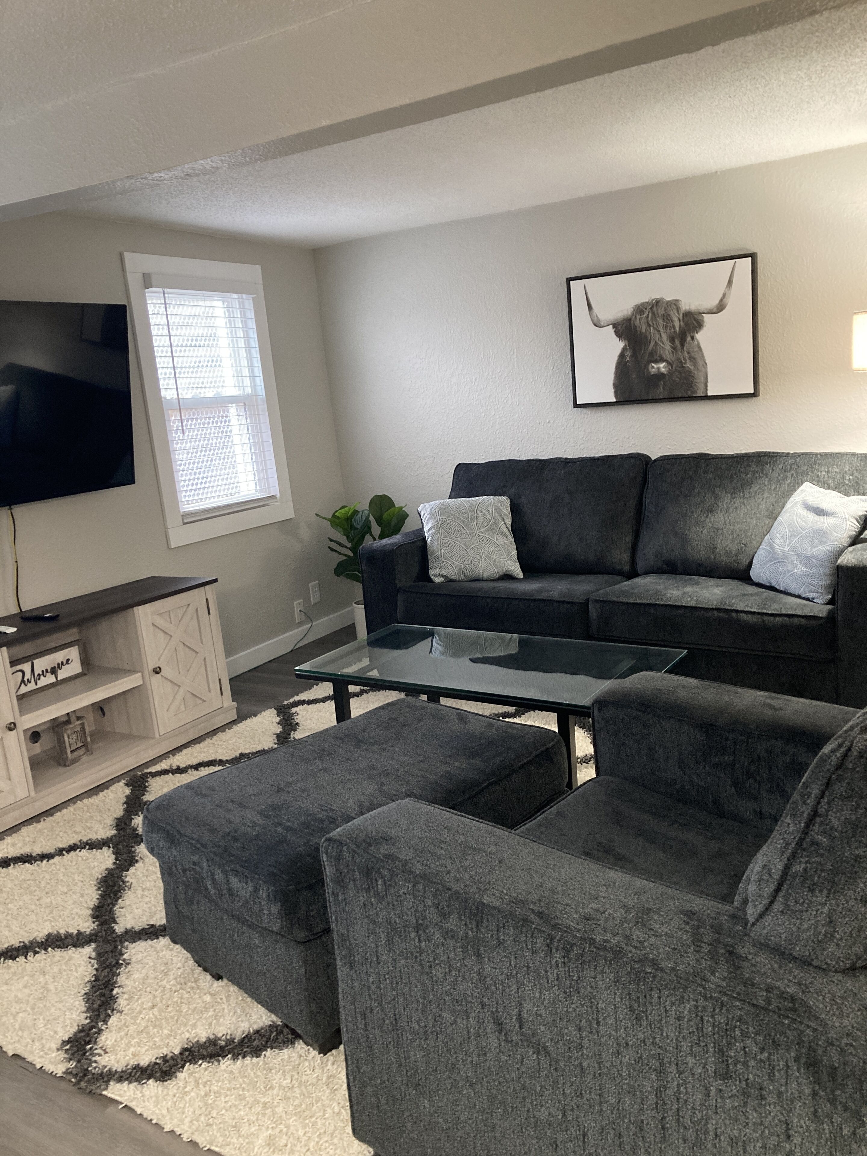Remodeled single family near to historic downtown