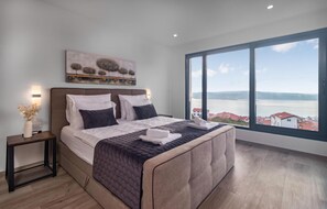 4 Schlafzimmer, Reisekinderbett, kostenloses WLAN, Bettwäsche