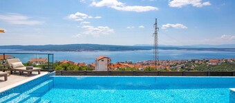 Cozy home in Crikvenica with sauna