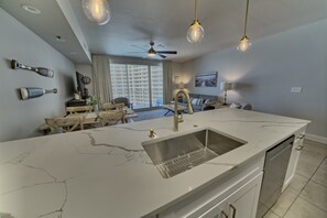 Interior - Shores of Panama 1225~2 Bdrm~sleeps 6 (Panama City Beach)