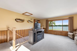 Smart TV, DVD player, foosball, table tennis