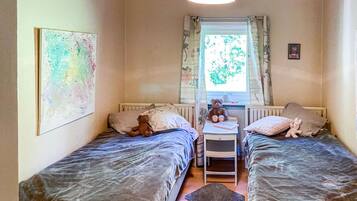 2 sovrum, gratis wi-fi och sÀngklÀder