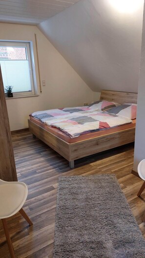 3 slaapkamers, reisbedje, gratis wifi, beddengoed