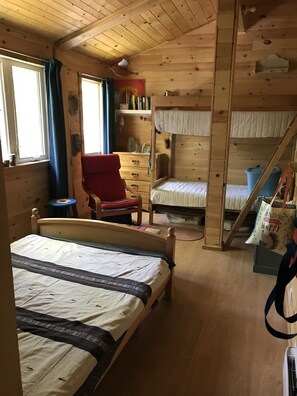 4 bedrooms, WiFi