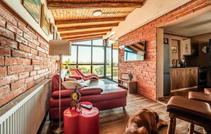 Téléviseur connecté, foyer, chaîne audio