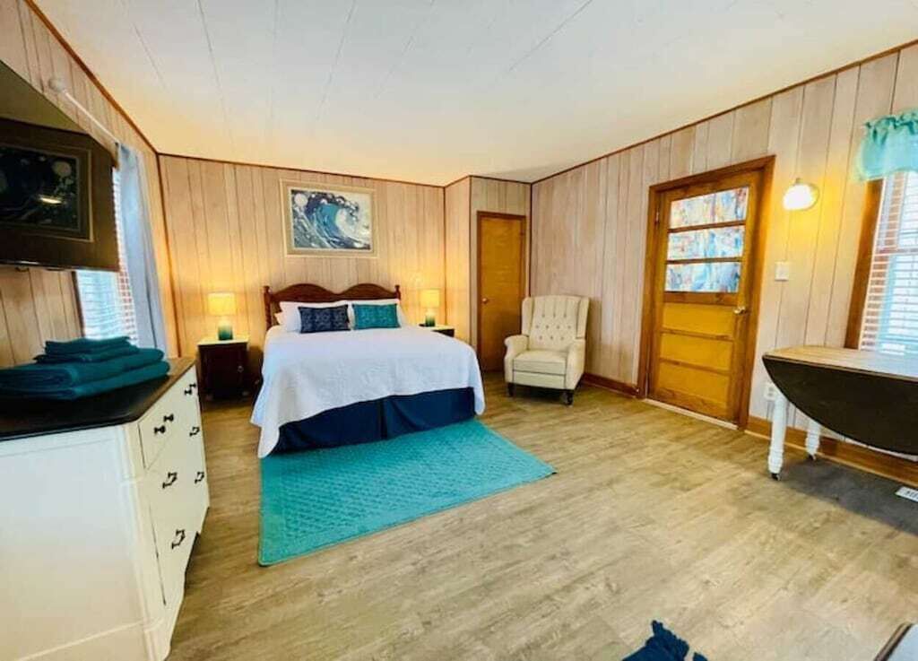 Lakeshore Studio: at the heart of it all