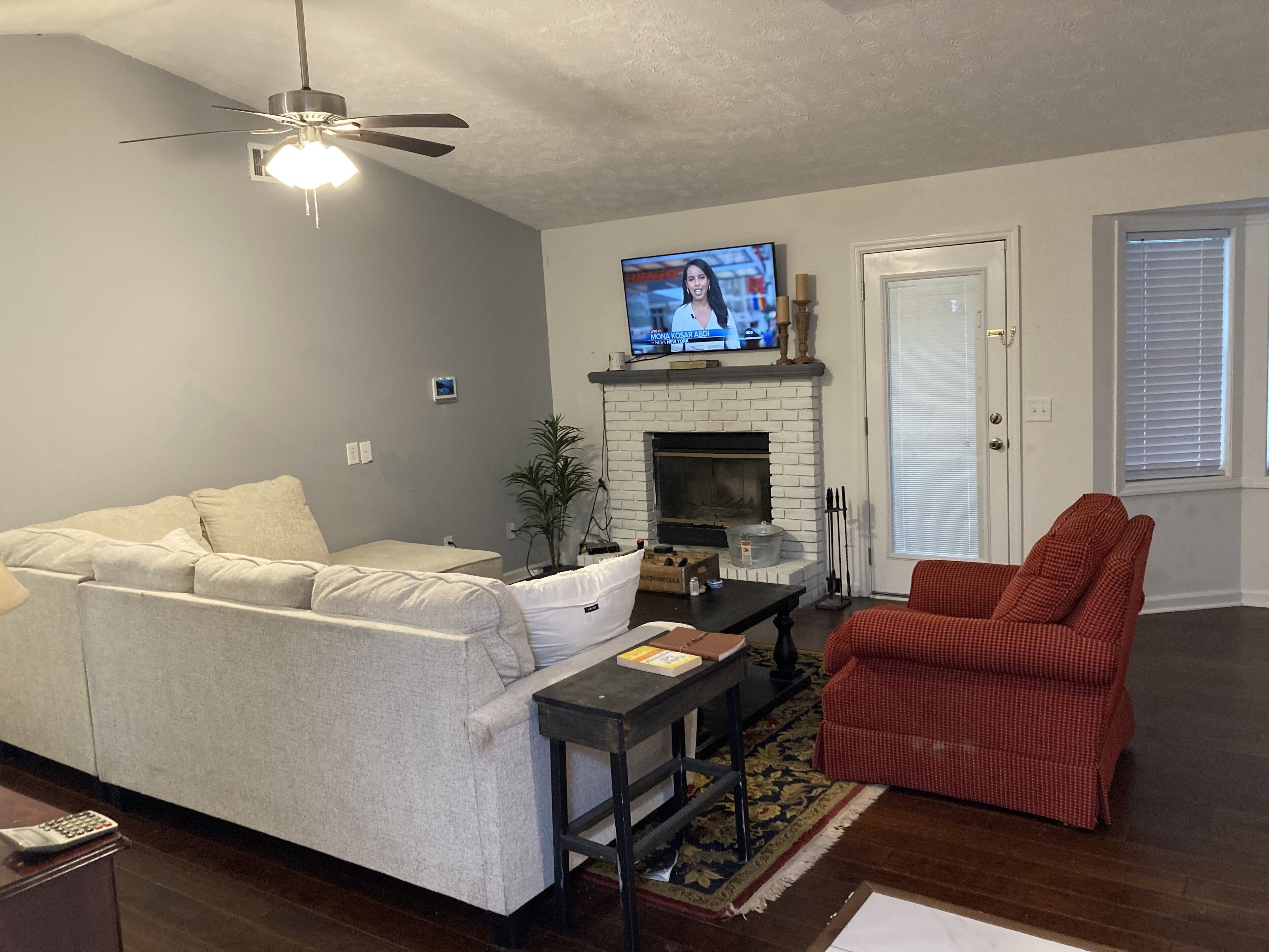 Great home, perfect for games, graduation, ext.. close to downtown