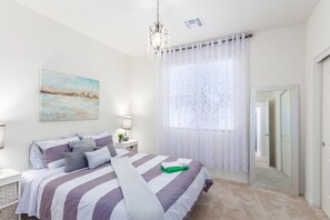 4 Schlafzimmer, Schreibtisch, kostenloses WLAN, Bettwäsche