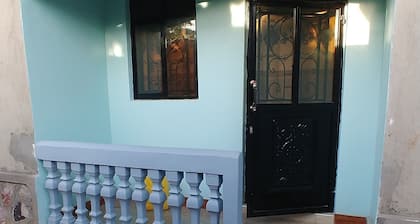 Cheerful 1 bedroom home with free Parking