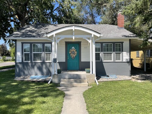 Quaint home centrally located in Idaho Falls
