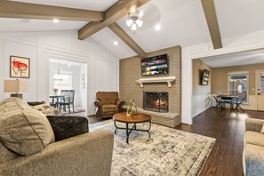 TV, fireplace - 30% OFF Family Favorite - 6 TVs- Pool Table! (Plano)