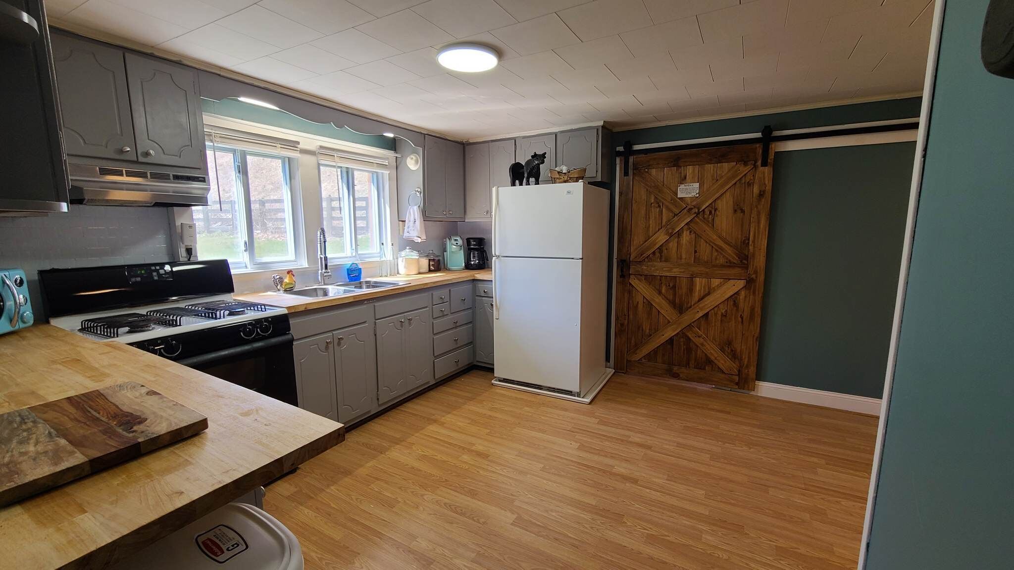 Wild Horse Lodge at Highland Hideaways - On-site Arcade