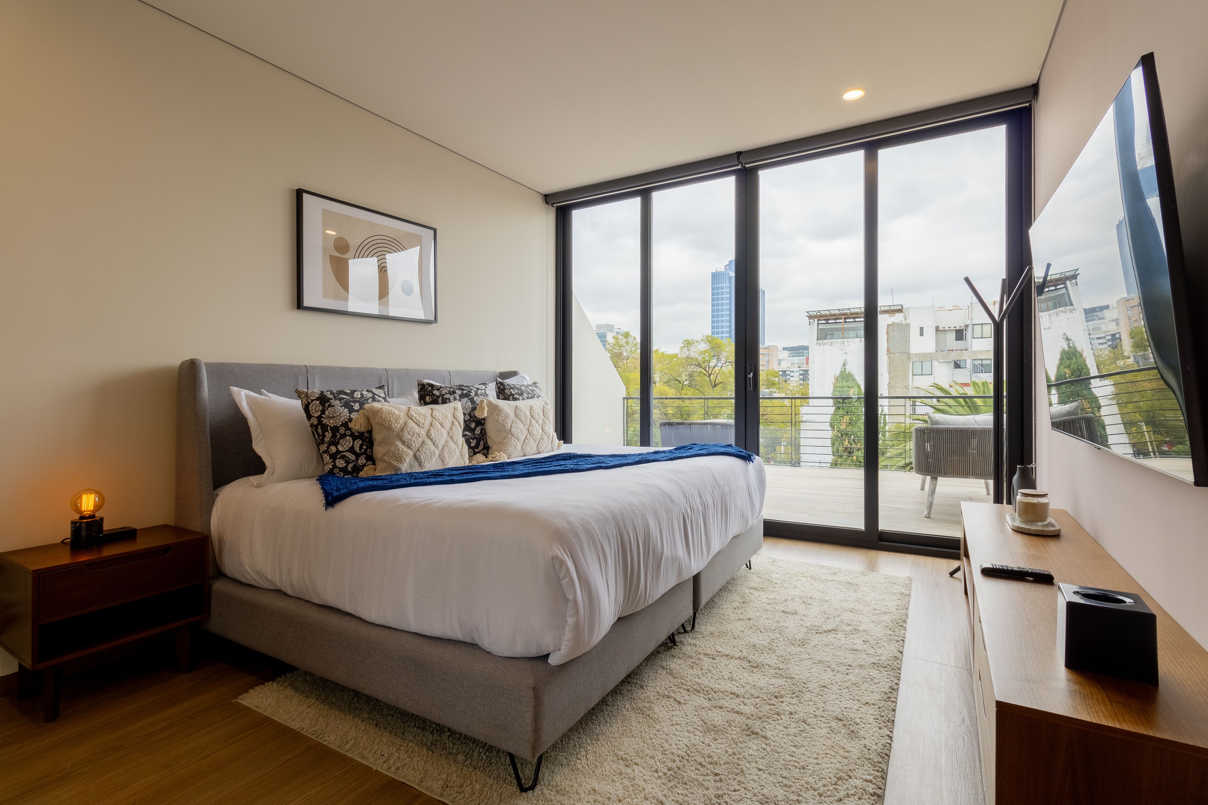 Penthouse de lujo, 3 habitaciones, Terraza | Sábanas de algodón egipcio y ropa de cama de alta calidad 