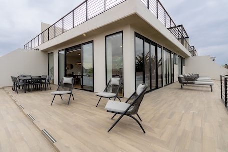 Luxury Penthouse, 3 Bedrooms, Terrace | Terrace/patio