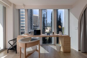 Luxury Penthouse, 3 Bedrooms, Terrace | Living area - Capitalia Downtown Del Valle (Mexico City)