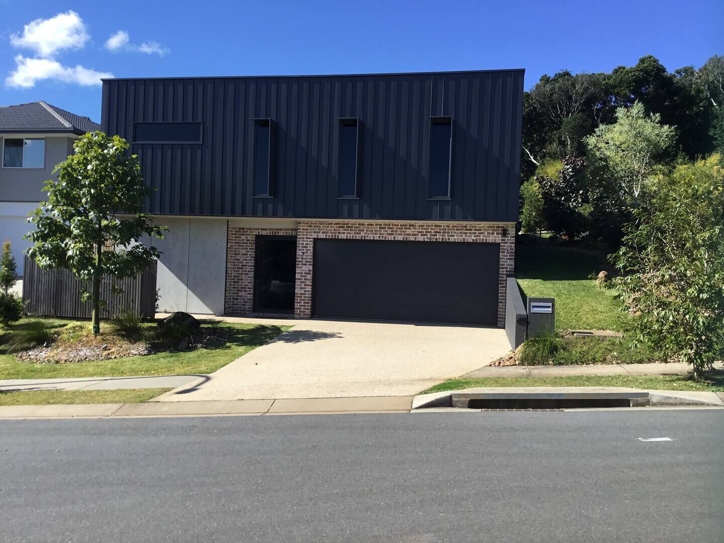 Modern self contained studio 3 mins to Lennox Head