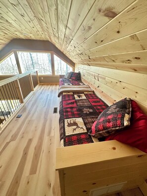 3 chambres, fer et planche à repasser, Wi-Fi gratuit, draps fournis