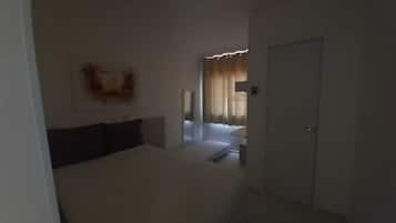 4 bedrooms, WiFi, bed sheets