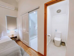 Hair dryer - Whitesands Beach Villa | Bayfront Stay | Margaret (Quindalup)