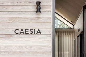 Interior - Luxe Studio · Central Dunsborough | Caesia by Melo (Dunsborough)