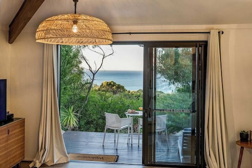 The Lookout | Sweeping Views of Eagle Bay | Margaret River Properties